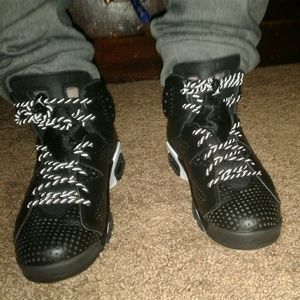 jordan retro 6s black cats