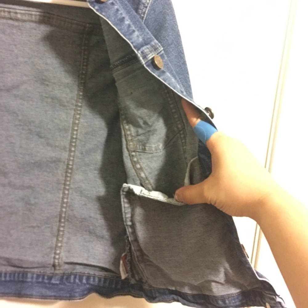 Jean Jacket - Picture 2 of 3