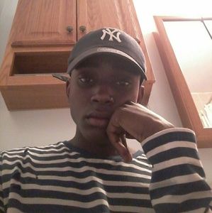 Meet your Posher, Dontae