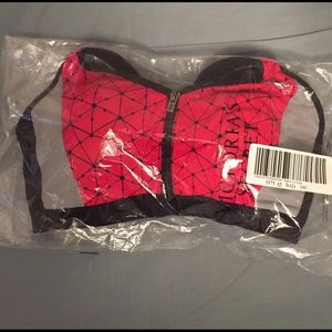 Knockout Front-Close Sport Bra