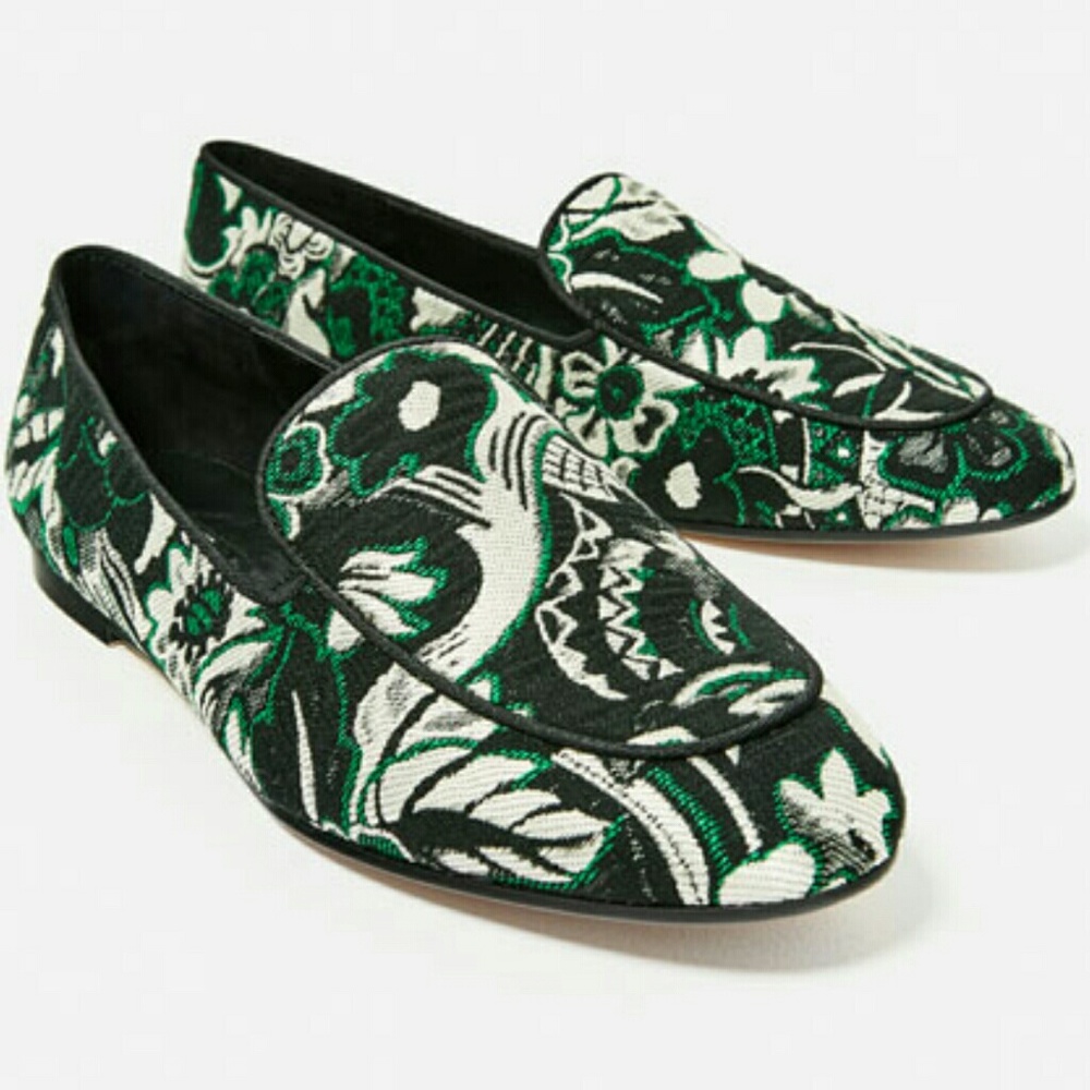 ZARA FLORAL PRINT LOAFERS