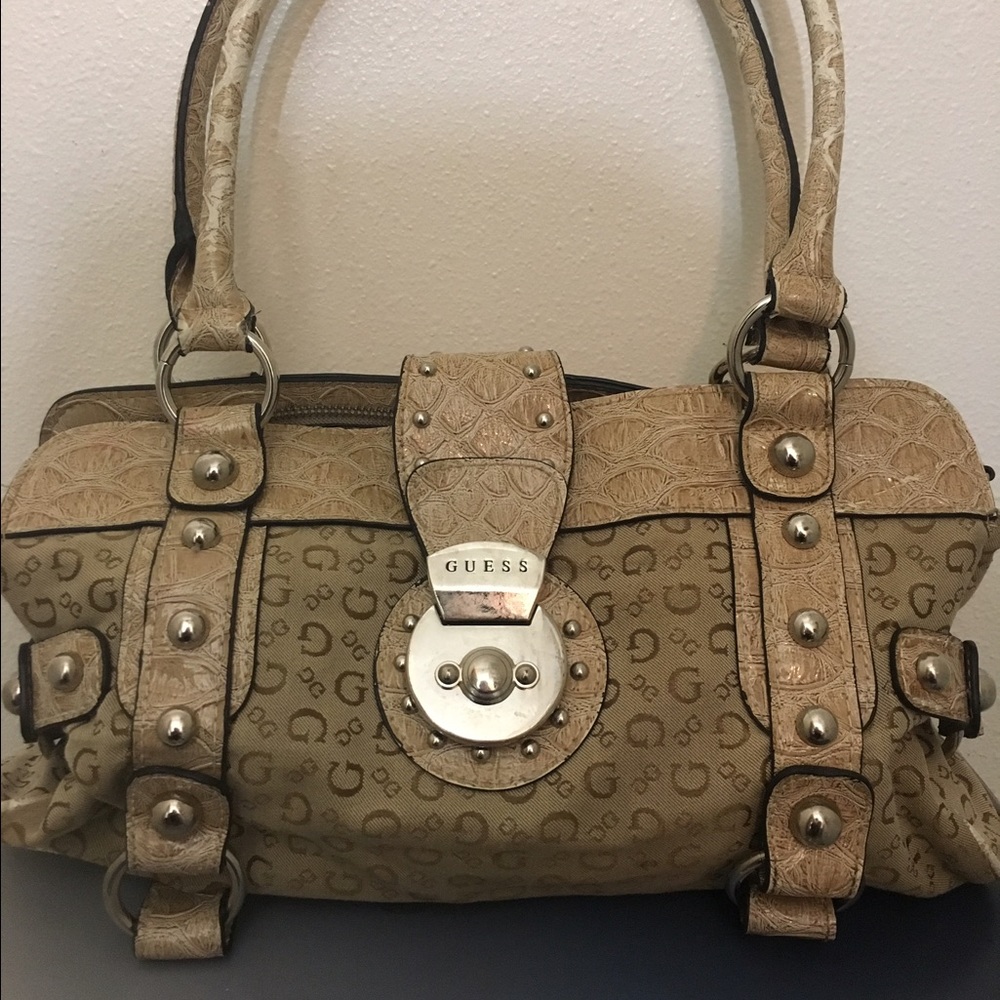 Guess purse