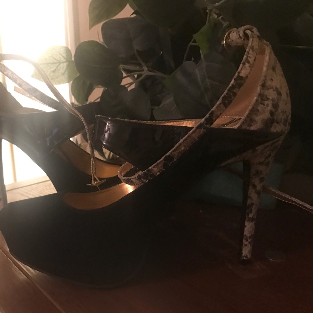 Envy Heels Brand New