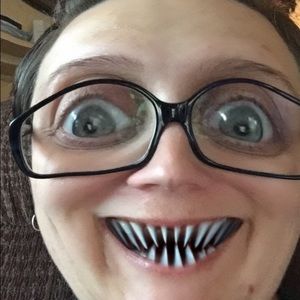 Meet your Posher, April