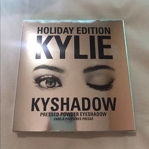 Kylie holiday palette