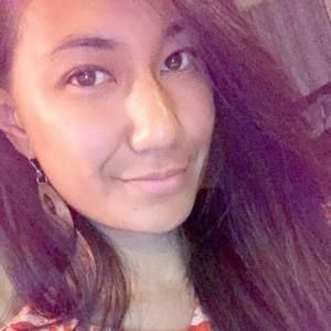 Meet your Posher, Hellene