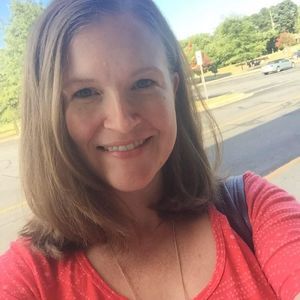 Meet your Posher, Carrie