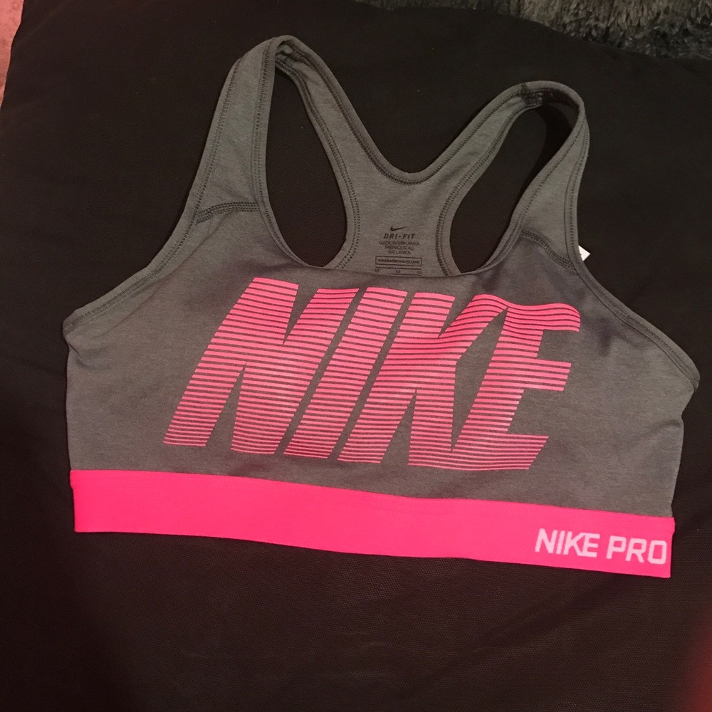 Nike sports bra