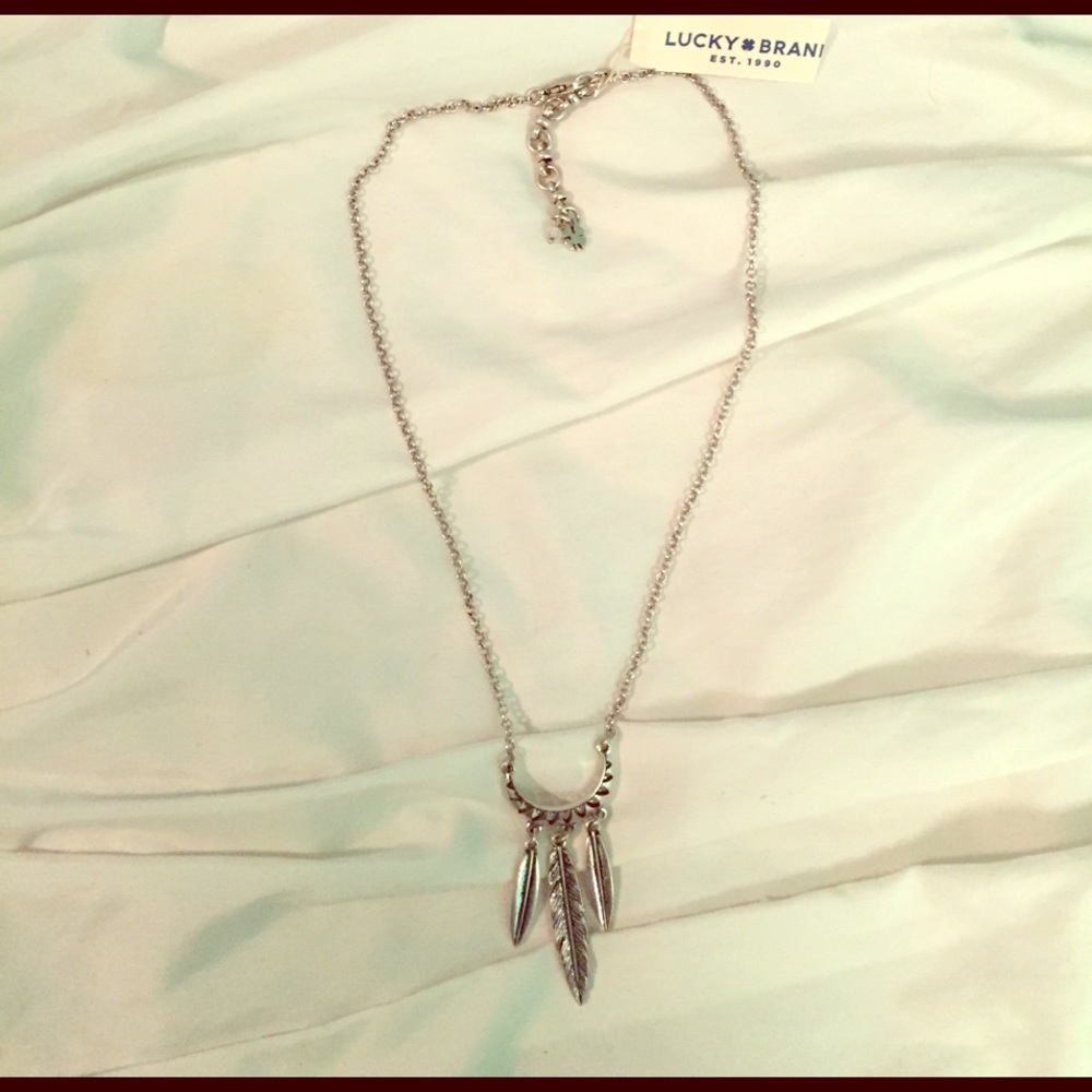 Feather necklace