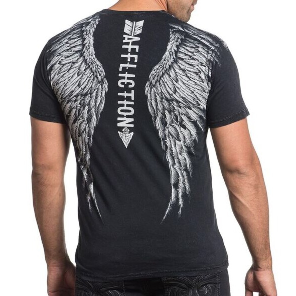 🆕 Affliction Tribal Scream T-shirt made in USA - Picture 2 of 4