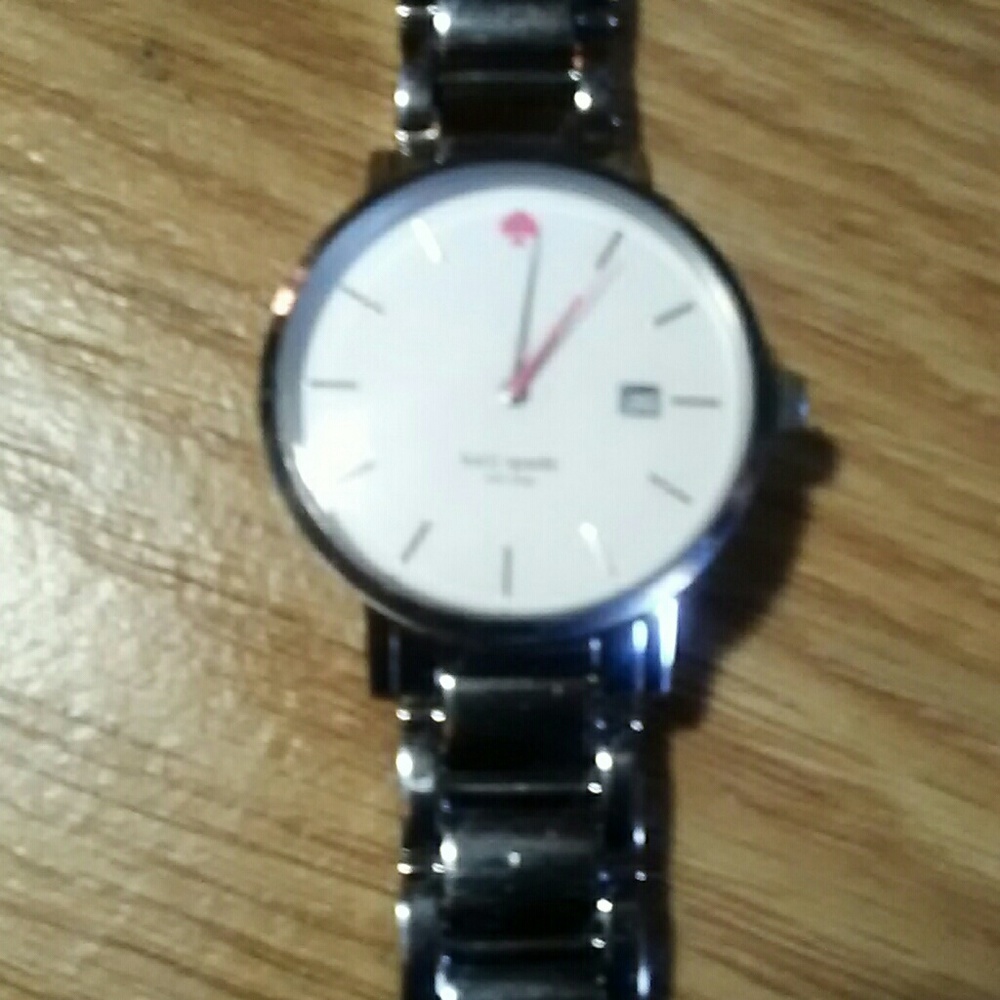 Kate Spade women's watch. - Picture 3 of 4