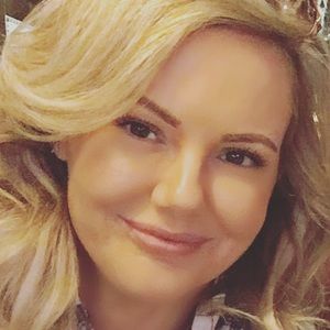 Meet your Posher, Niki