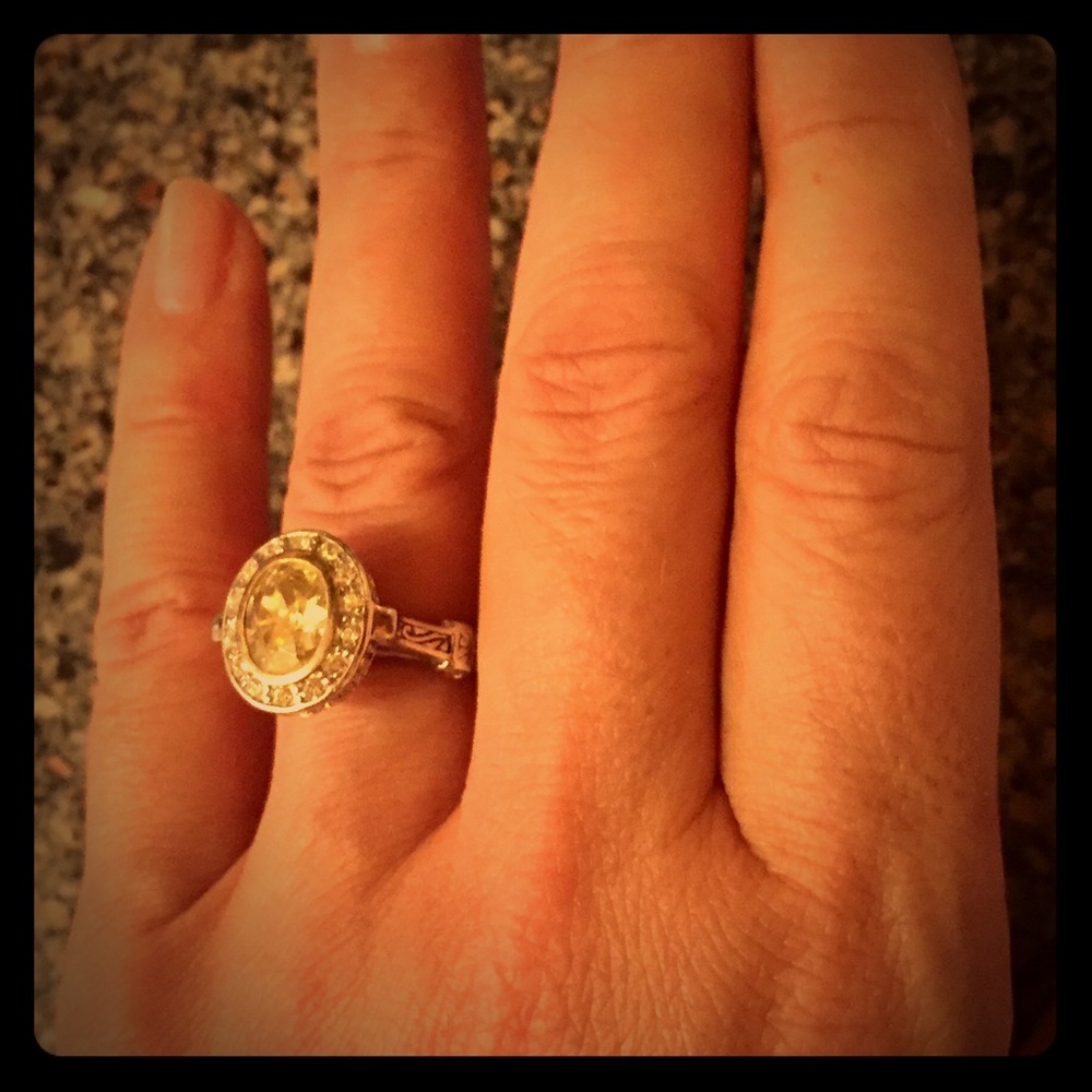 Lovely Canary and CZ SS and 14k heavy 💍