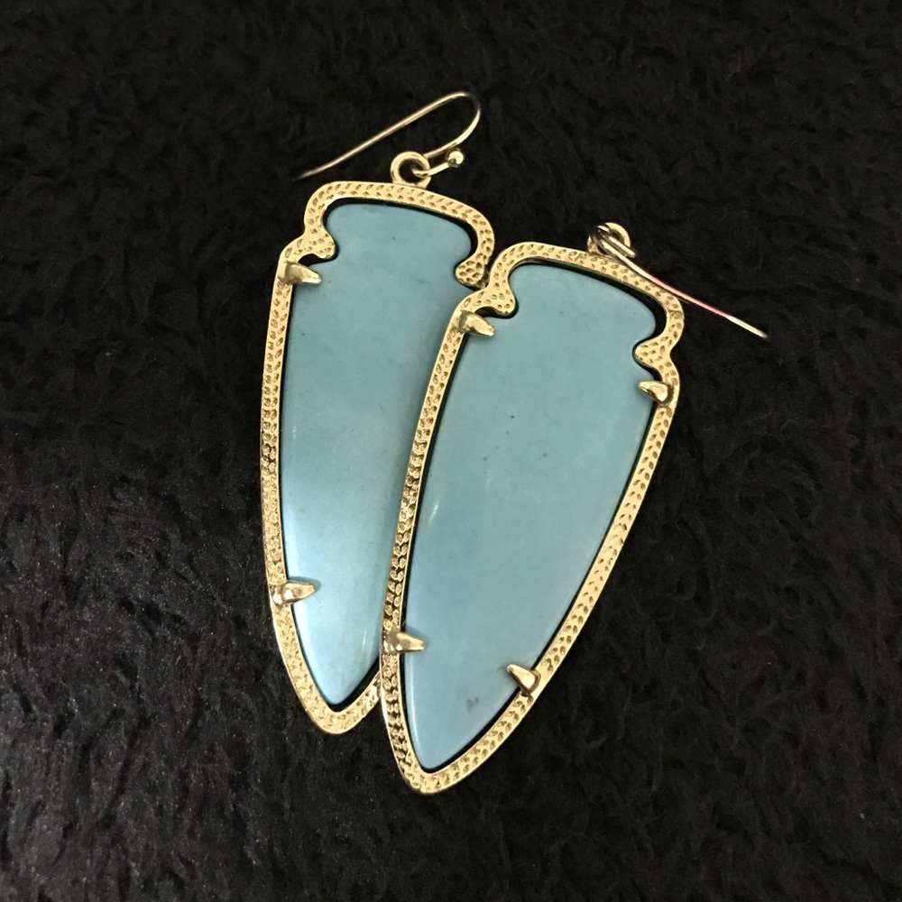 Turquoise Kendra Studs!! Very cute.
