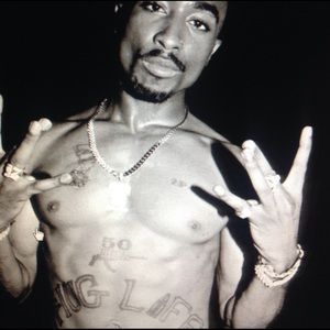 Meet your Posher, Tupac