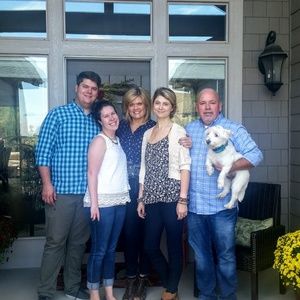 Meet your Posher, Lea