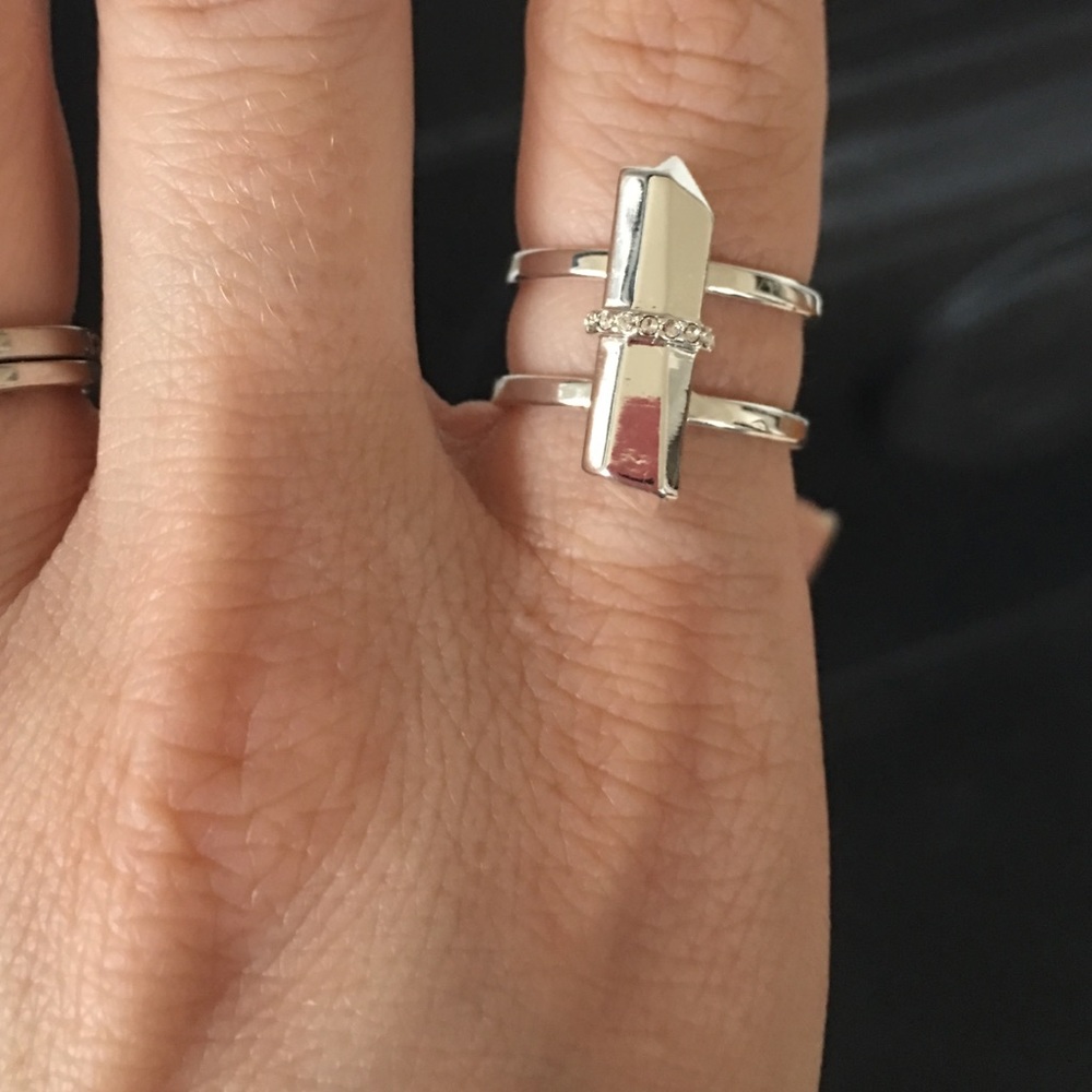 Stella and Dot Silver Rebel Ring M/L