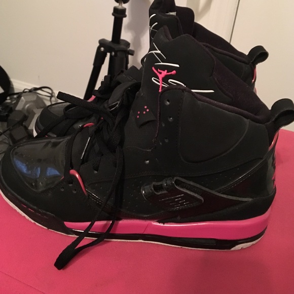 Jordan Flights - Picture 2 of 4