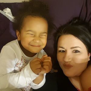 Meet your Posher, Joni