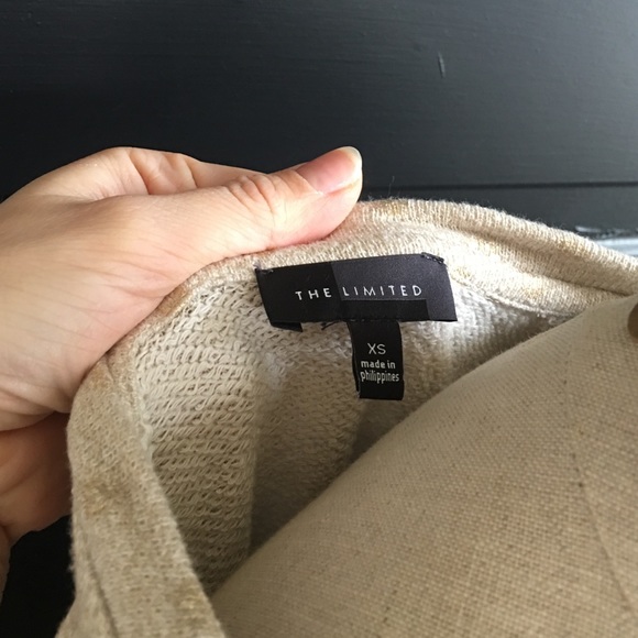 The Limited doleman sleeved sweater - Picture 3 of 4