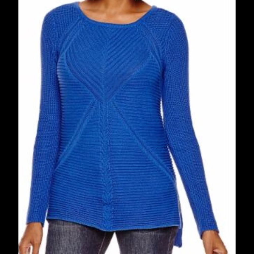 a.n.a® Long-Sleeve High-Low Sweater