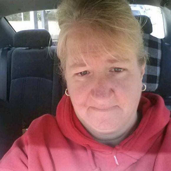 Meet your Posher, Stacey - Picture 1 of 1