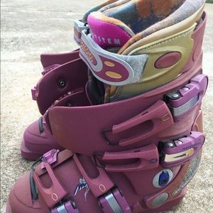 Rossignol Ski Boots (RESERVED)