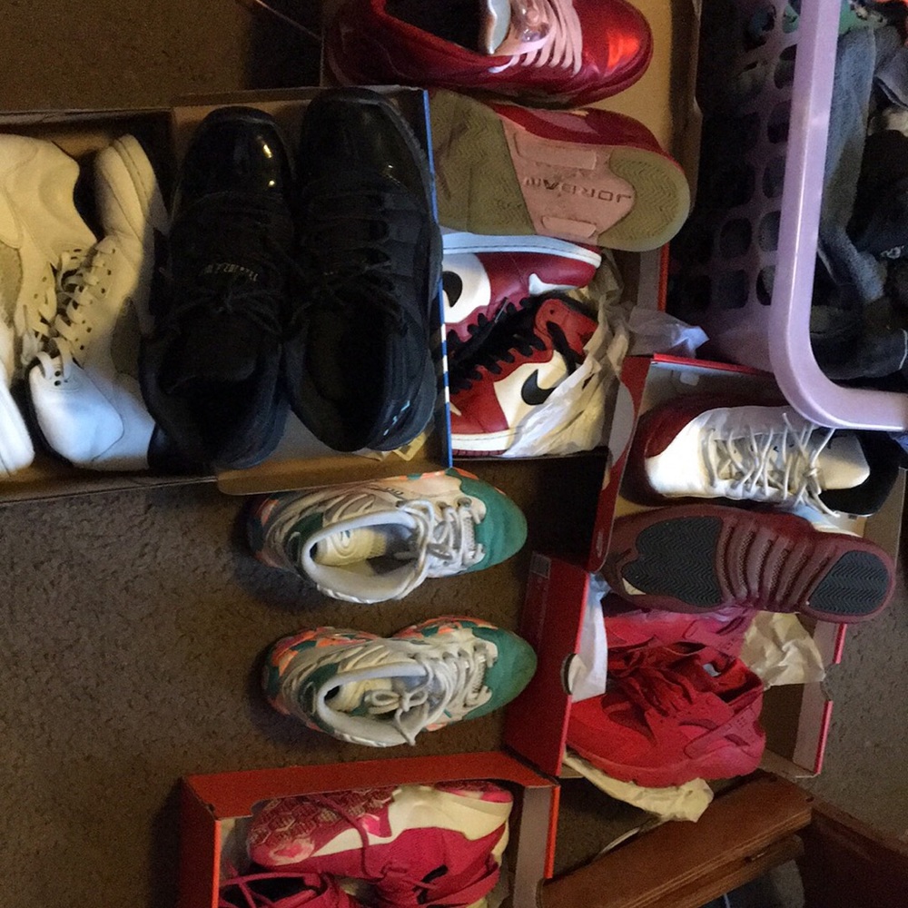 Jordan 5s- Valentines and Grapes Size 7 and 6.5