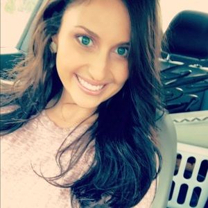 Meet your Posher, Jenny