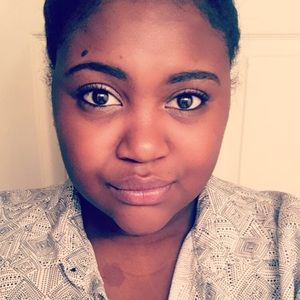 Meet your Posher, Lynn