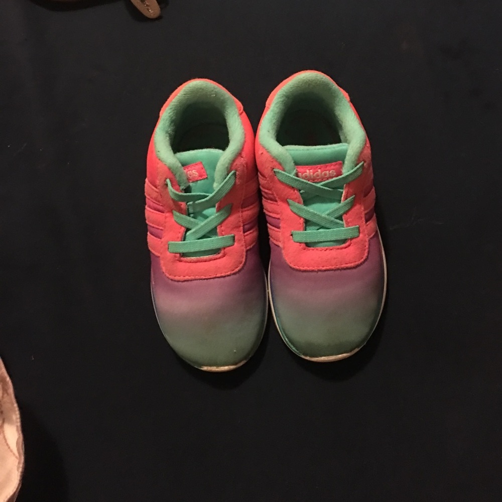 Adidas ombré size 7