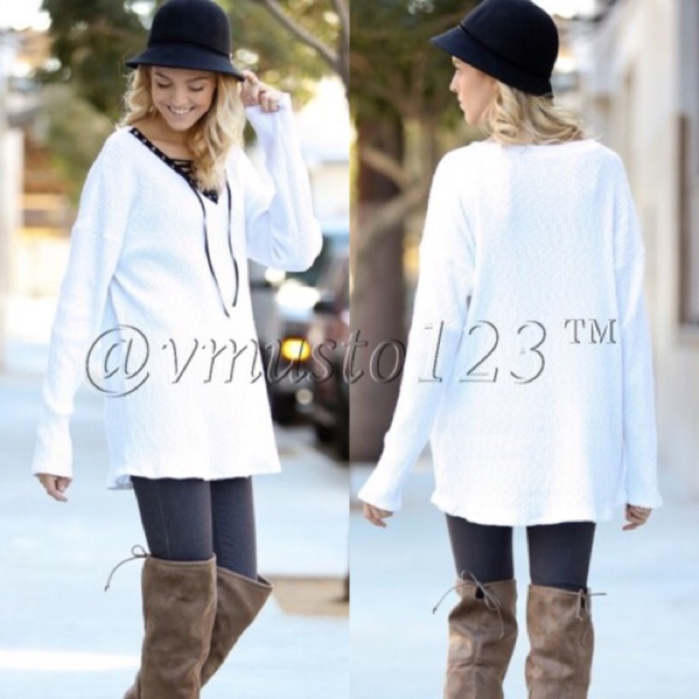 ‼️LAST- SZ L- WHITE RIBBED LACE UP LOOSE SWEATER - Picture 3 of 5