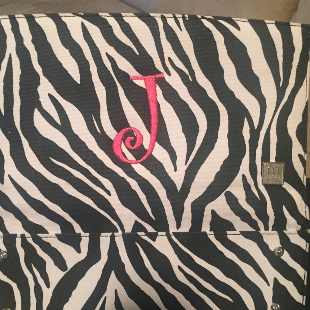 Monogrammed Miche shell