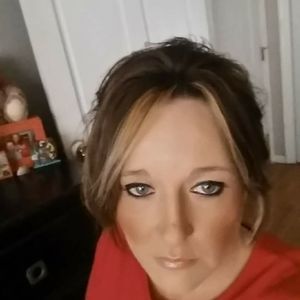 Meet your Posher, Leigh