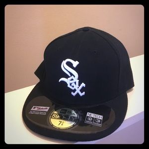 Chicago white six fitted hat