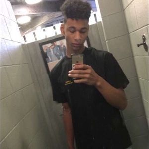 Meet your Posher, Griffin