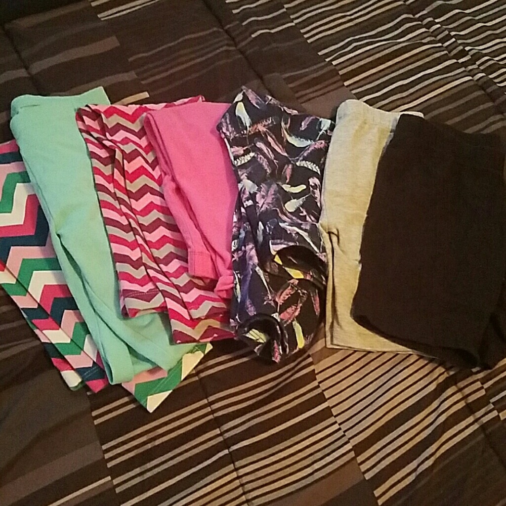 Girls Leggings, Capris and shorts.