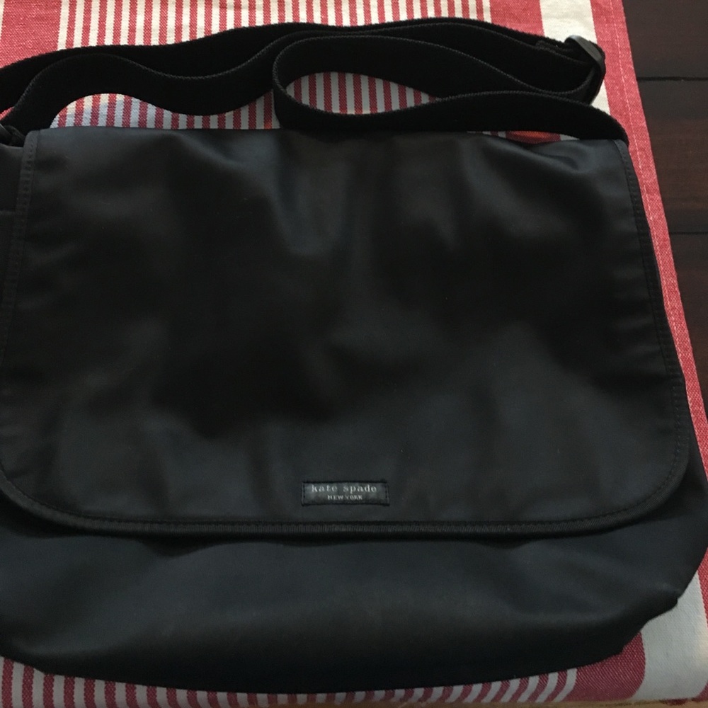 Kate spade messenger bag