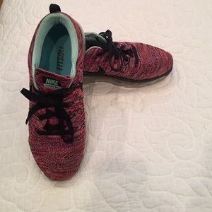 Nike Flyknit Air Max Sneakers tennis shoes