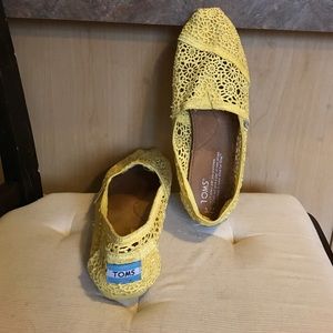 Yellow crochet Toms