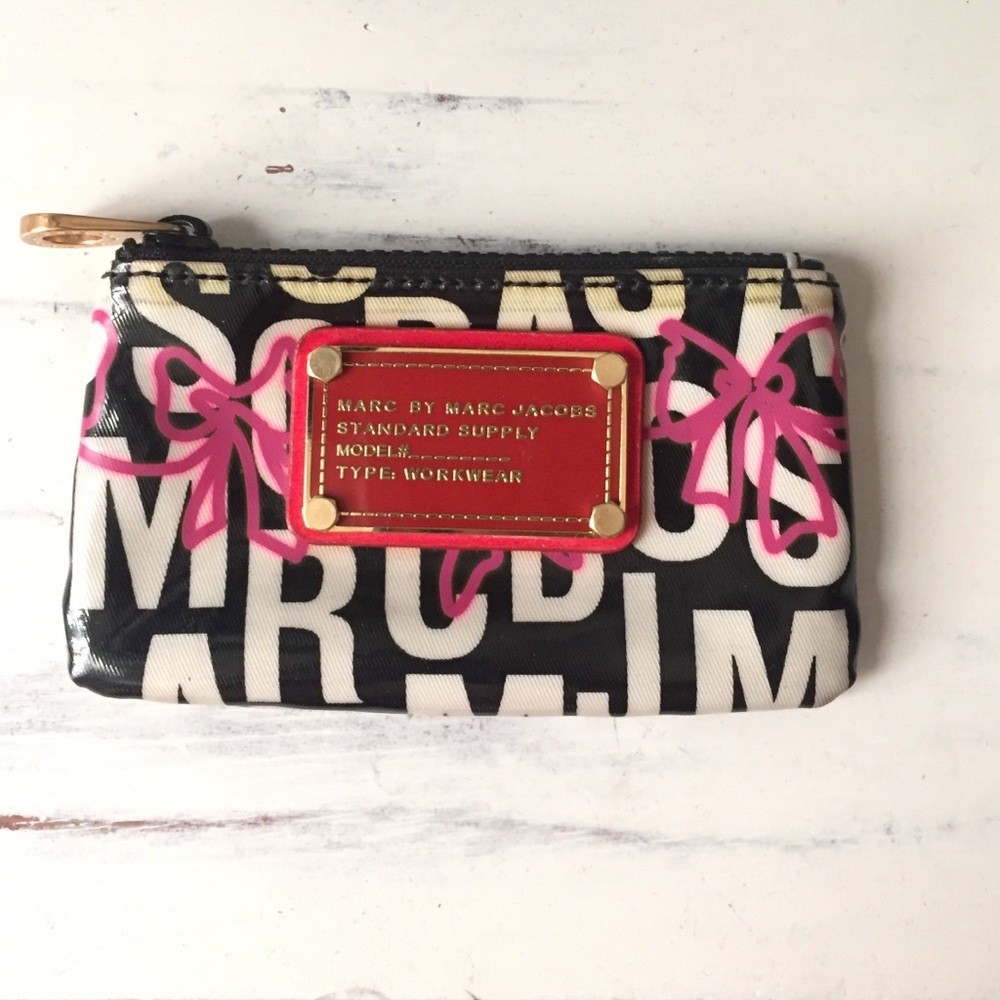 Marc by Marc Jacobs key wallet