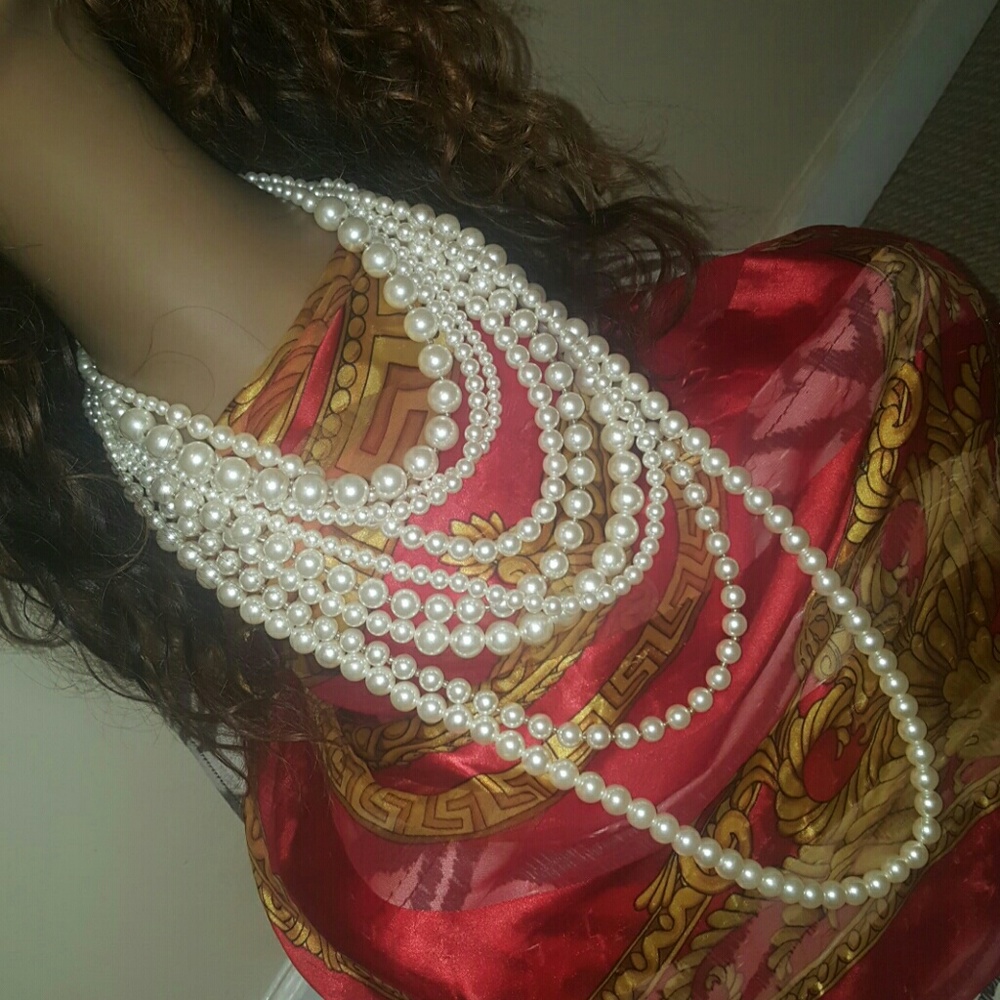 Tiered Pearl Necklace