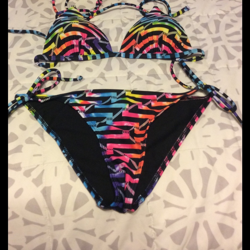 Bikini wore 1x