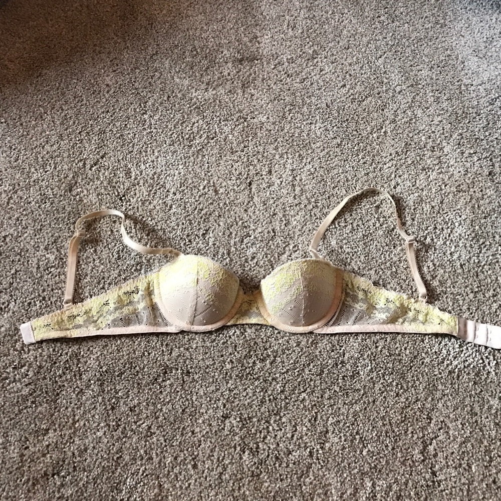Gap bra