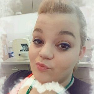 Meet your Posher, Kathryn