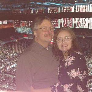 Meet your Posher, Monica