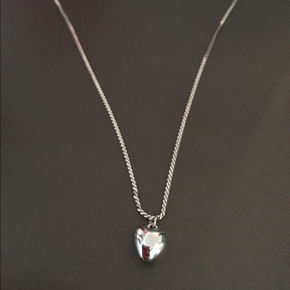 20in sterling silver chain with heart pendant