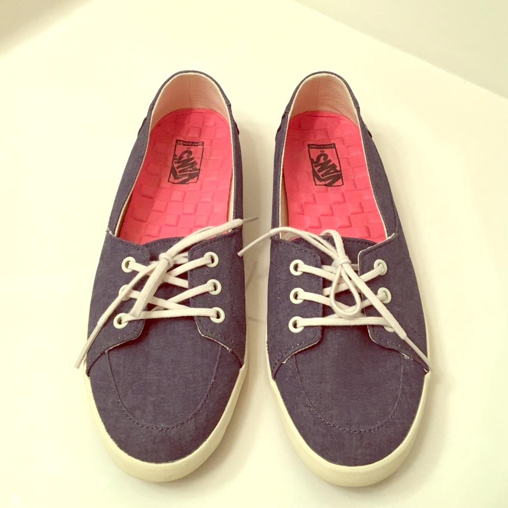 Women's VANS-Like new!!!