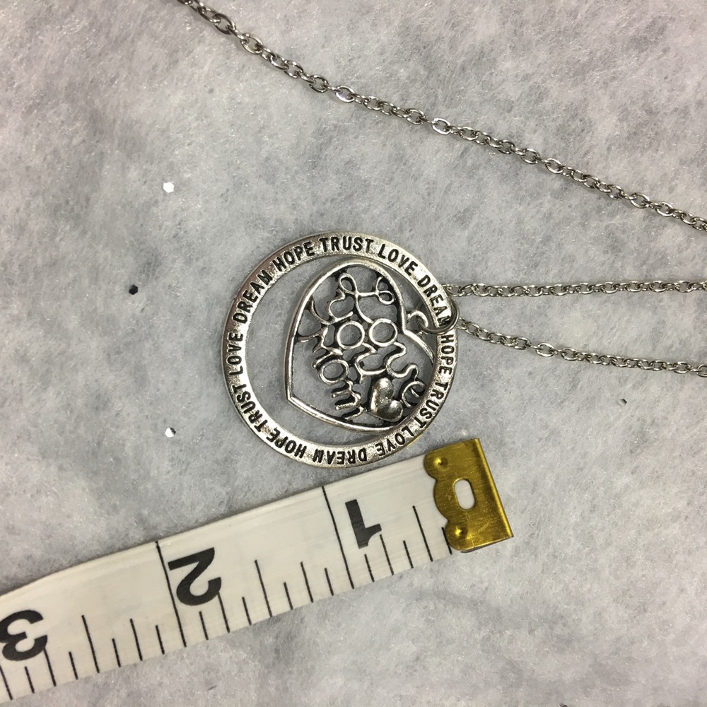 (Q1) Mother's Day Necklace - Picture 5 of 5