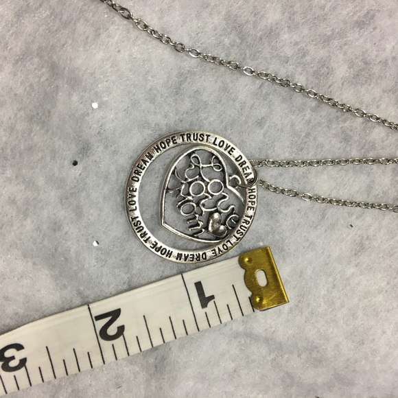 (Q1) Mother's Day Necklace - Picture 5 of 5